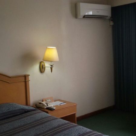 Hotel Sandjaja باليمبانغْ المظهر الخارجي الصورة