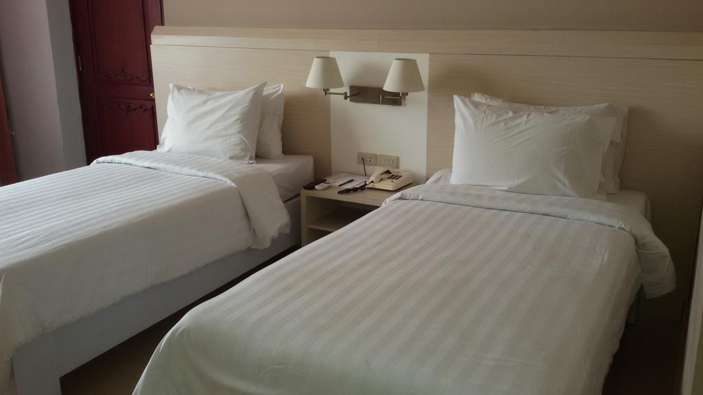 Hotel Sandjaja باليمبانغْ المظهر الخارجي الصورة