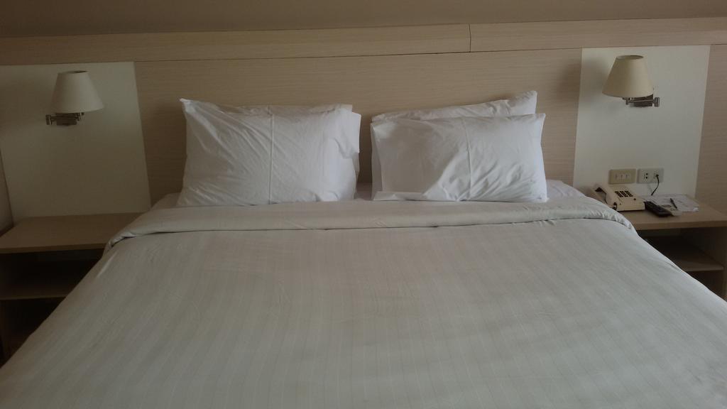 Hotel Sandjaja باليمبانغْ المظهر الخارجي الصورة