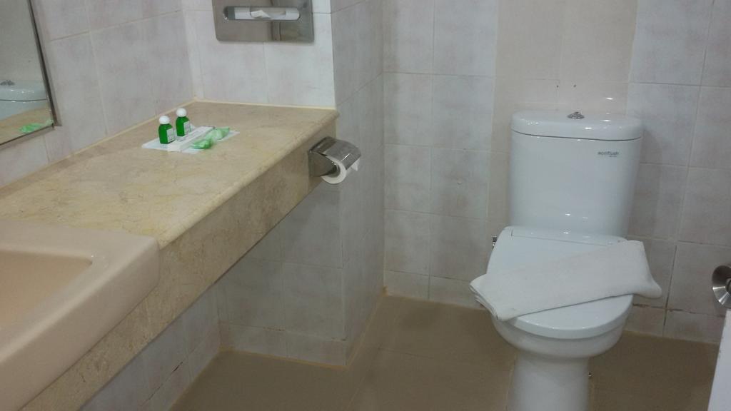 Hotel Sandjaja باليمبانغْ المظهر الخارجي الصورة