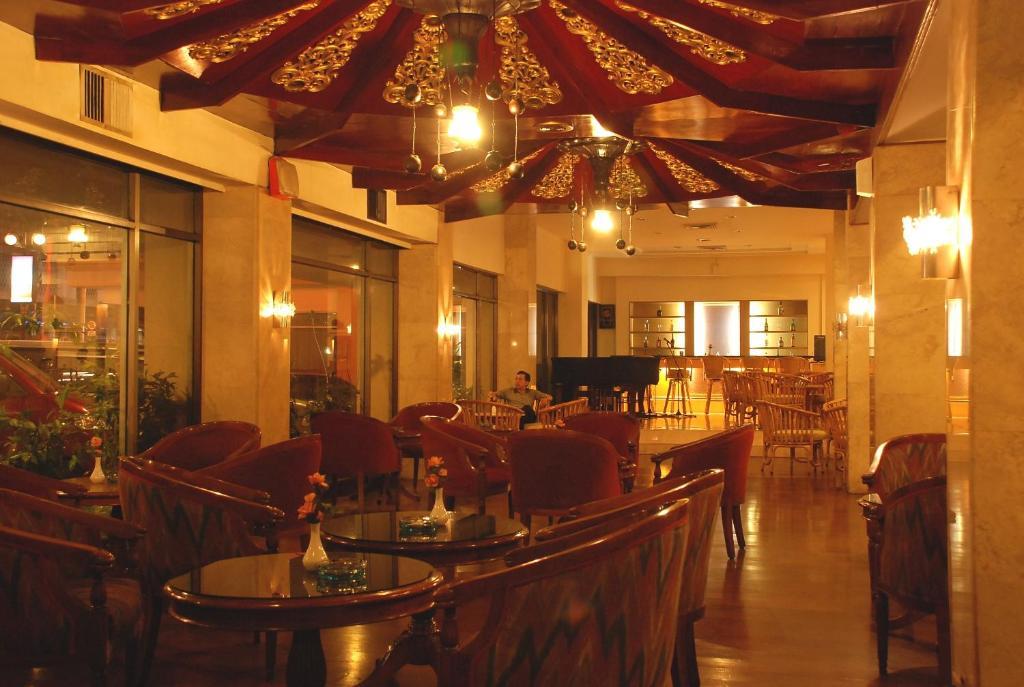 Hotel Sandjaja باليمبانغْ المظهر الخارجي الصورة