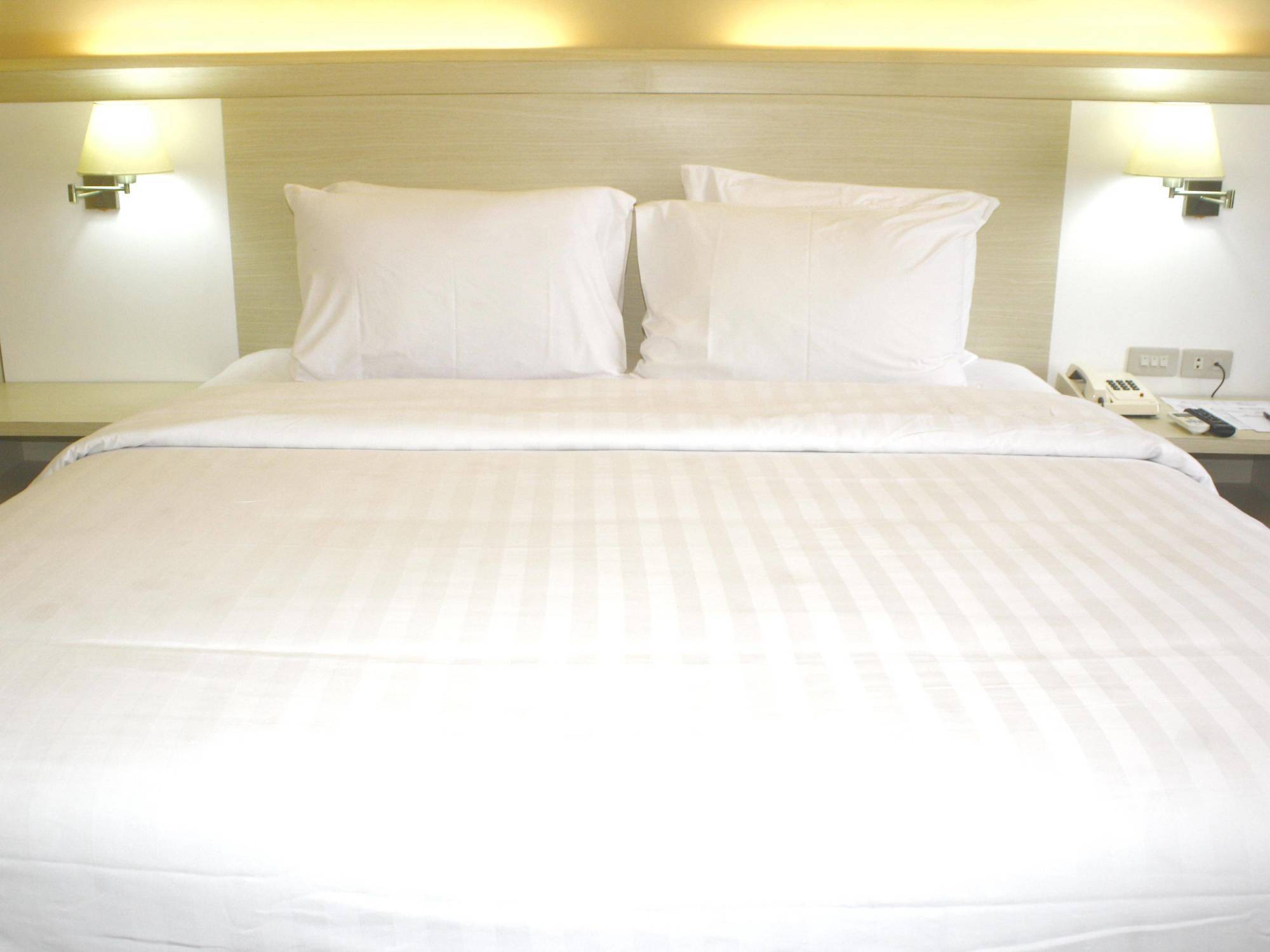Hotel Sandjaja باليمبانغْ المظهر الخارجي الصورة