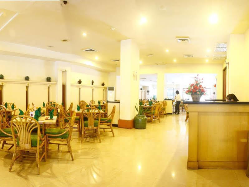 Hotel Sandjaja باليمبانغْ المظهر الخارجي الصورة