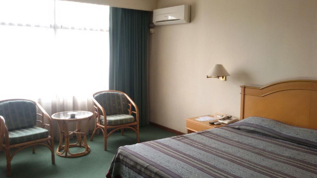 Hotel Sandjaja باليمبانغْ المظهر الخارجي الصورة